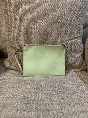 Green Grainy Faux Leather Zippered Wristlet Pouch Casual, Date Night, Casino, Tr